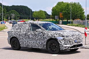 audi q6 e tron 2022 spy