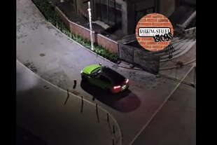 la lamborghini urus che combatte contro un dissuasore