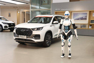 compreresti un auto un robot
