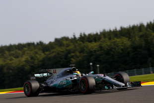 formula 1 2017 risultato qualifiche gp del belgio pole hamilton orari diretta gara tv