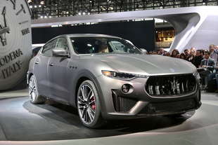 maserati levante trofeo v8