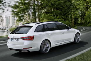 skoda superb nuove dotazioni tecnologiche