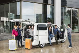 nissan e nv200 e leaf versione taxi