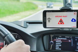 app che ti avvisano caso contromano bosch