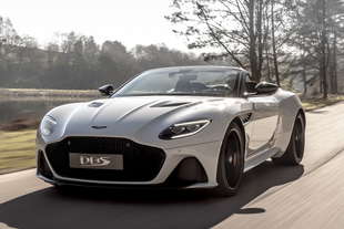 aston martin dbs superleggera volante