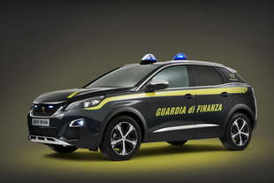 peugeot 3008 guardia finanza