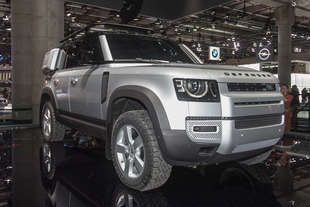 land rover defender 2020