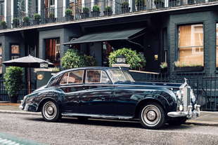 rolls royce silver cloud lunaz 1