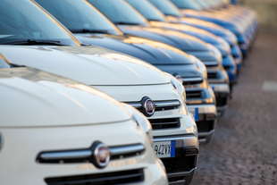 l ue chiede all italia sanzionare l ex fca