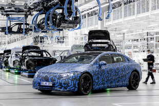 mercedes date debutto modelli eletrici 2021 2022