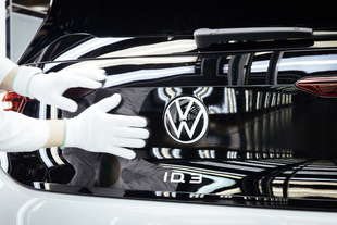 volkswagen dal 2033 35 solo elettriche europa
