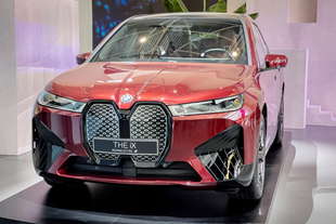 bmw ix prime impressioni dal vivo