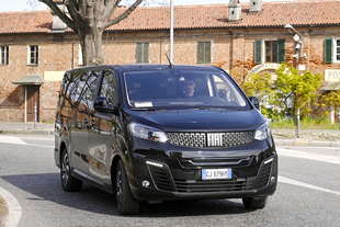 fiat e ulysse 2022 impressioni di guida