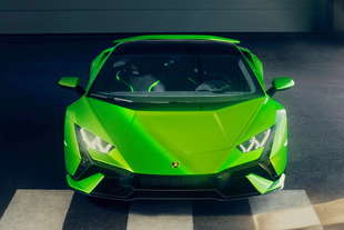lamborghini 1 8 miliardi per elettrificazione