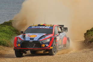 hyundai vince rally sardegna 2022 wrc