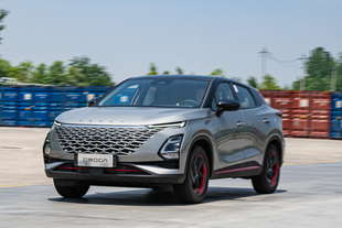 prime omoda 5 sono viaggio verso l italia