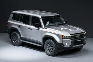 toyota land cruiser 2024 prime immagini caratteristiche