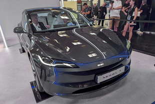 tesla model 3 2024 restyling caratteristiche immagini iaa 2023