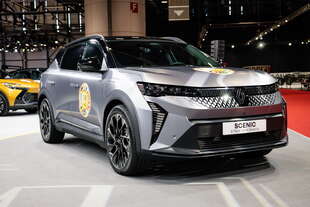 car of the year 2024 vince renault scenic