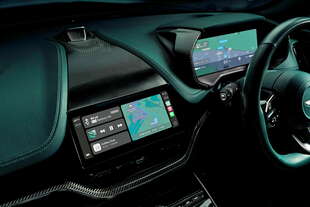 apple carplay diventa ultra