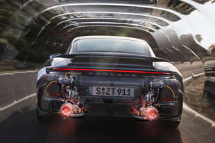 porsche torna puntare sui motori combustione