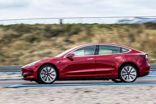 tesla quasi pronta al livello 5 guida autonoma