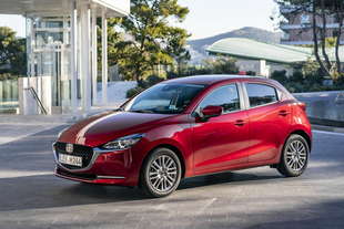 mazda 2 prossima sara derivata della toyota yaris