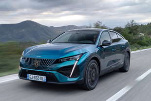 peugeot 408 16 hybrid eat8 gt