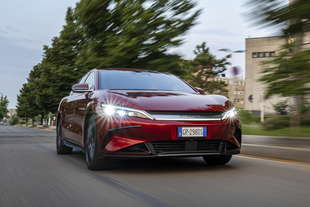 industria automobilistica occidentale al bivio cambiare o soccombere ai cinesi