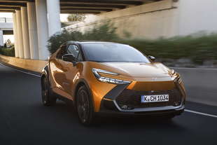 News, prove auto, video, ultime notizie su toyota c-hr 