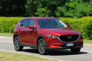 Prove Auto E Test Drive Su Strada E Su Pista Alvolante It