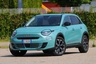 fiat 600 2026 con motore non ibrido con cambio manuale