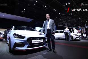 Hyundai i30 Fastback N - Vai al video