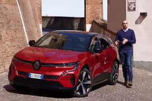 Renault Mégane E-Tech - Vai al video