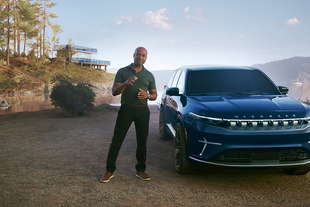 Jeep 4xe Day - Vai al video