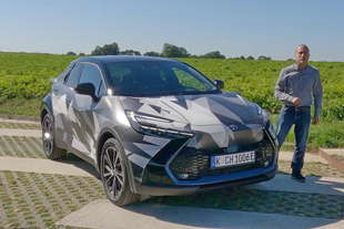 Toyota C-HR 2024 - Vai al video