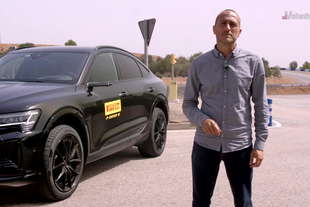 Pirelli P Zero E - Vai al video