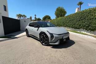 Kia EV4 - Vai al video
