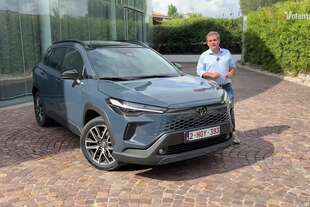 Toyota Corolla Cross 2025 - Vai al video