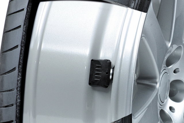 sostituzione riparazione gomme pneumatici 07