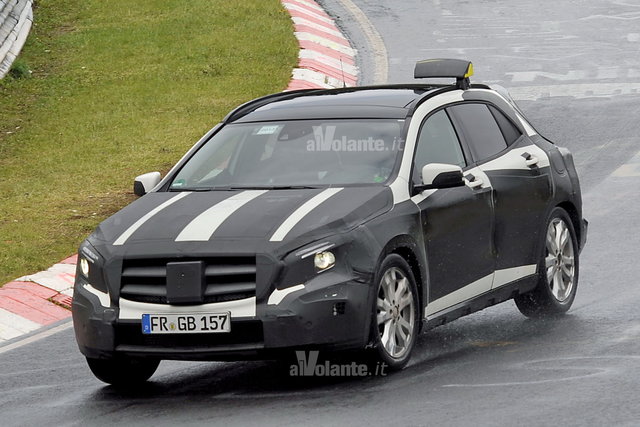 mercedes gla spy 1