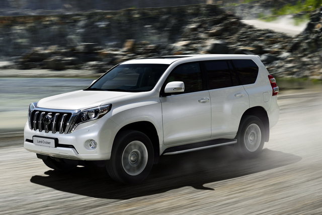 toyota land cruiser restyling 2013 02