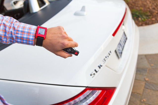 mercedes smart watch 2