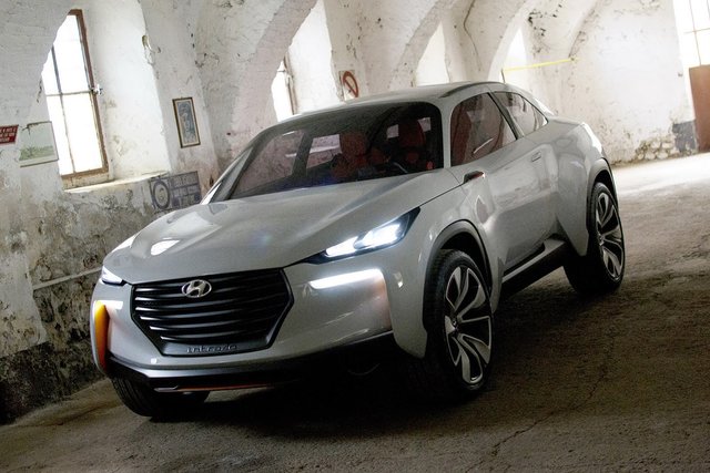 hyundai intrado spy 4