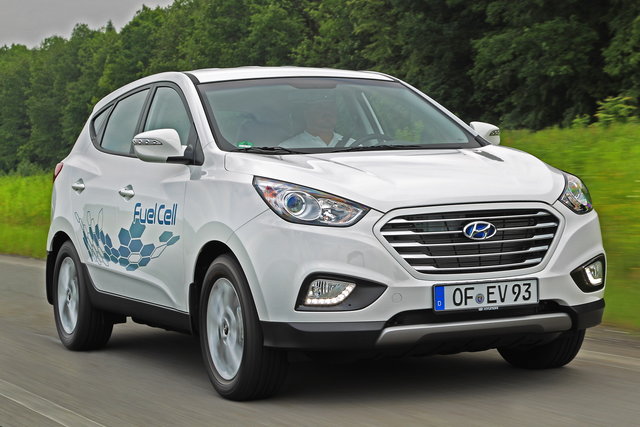 hyundai ix35 fuel cell idrogeno 01
