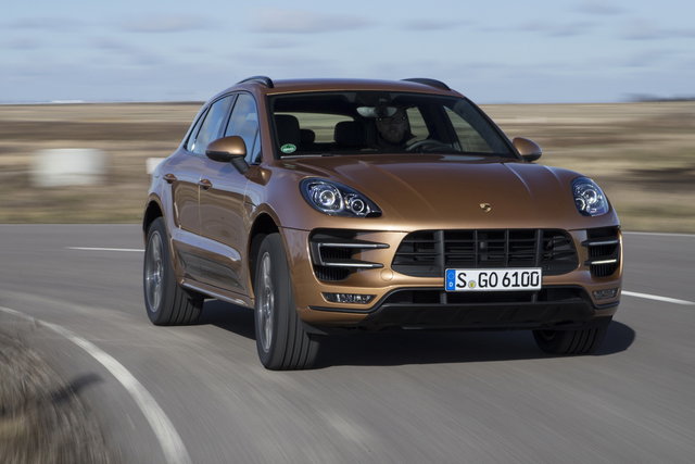 porsche macan turbo 27