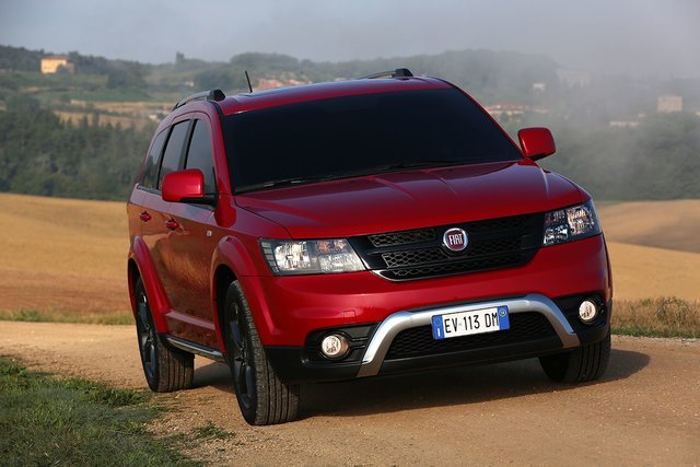 fiat freemont cross 8