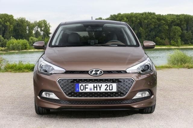 hyundai i20 2015 19
