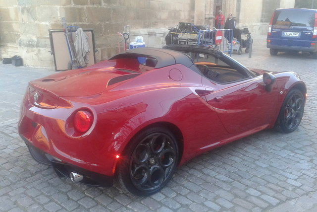 alfa romeo 4c spider 2015 spy 1 1