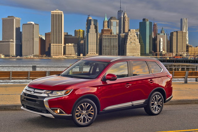 mitsubishi outlander 2015 restyling 11